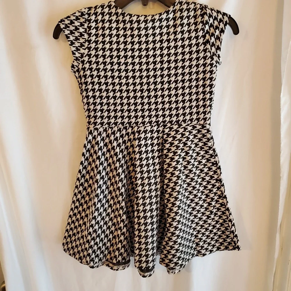 The‎ Children's Place Houndstooth Dress Size 7/8 Medium Black White Holiday